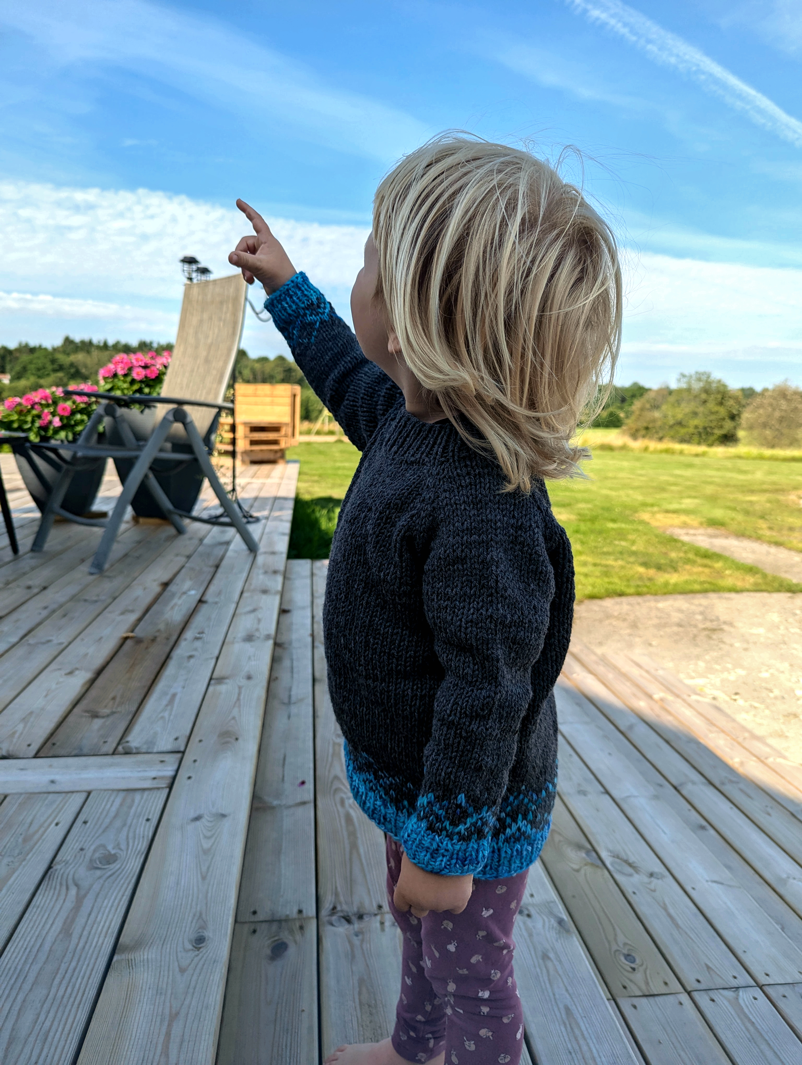 Nightfire Sweater kids